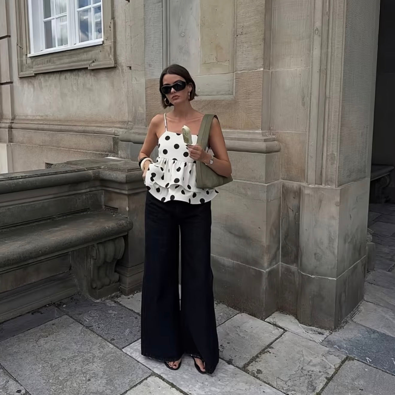Blusa lunares