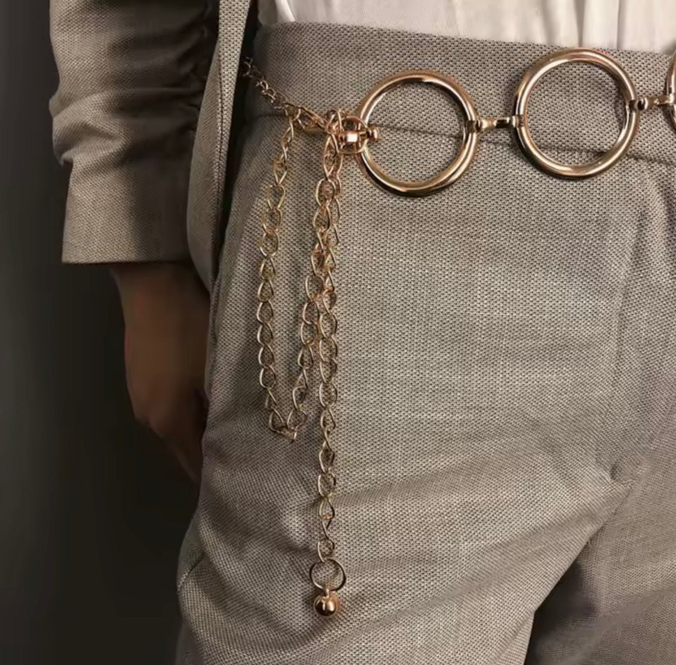 Cinturón metálico